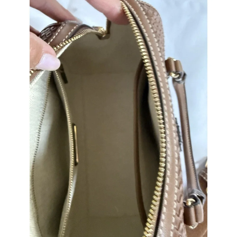 Tory Burch tory burch